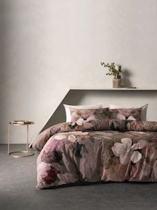 Household linen wholesaling: Alina Duvet Cover Set