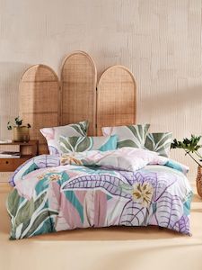 Household linen wholesaling: Palmetto Duvet Cover Set