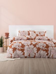 Household linen wholesaling: Amber Duvet Cover Set