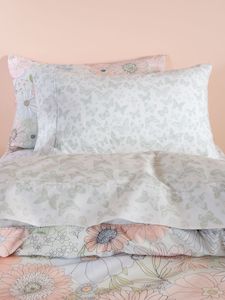 Household linen wholesaling: Enchanted Butterflies Sheet Set