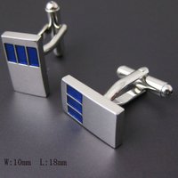 Internet only: Three bars cufflinks