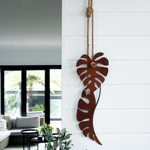 Hanging monstera leaves (corten)