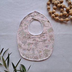 Little Acorn Liberty Bib 'Etta' - Soft Pink