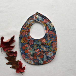 Little Acorn Liberty Bib 'Ciara' - Airforce Blue