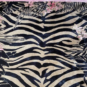 Wendy Morrison Rugs: Tiger Florals Hand Tufted Rug PRE ORDER