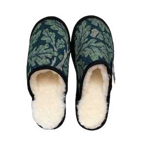 Oak Leaf Large White Slippers