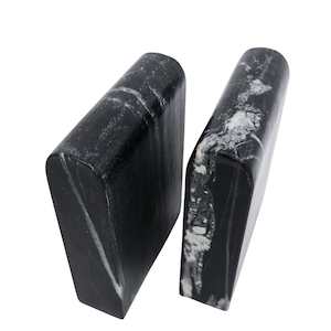 Gifts Under 101: Marble Object Large Black