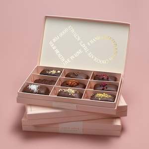 Health food wholesaling: Loco Love Chocolate Gift Box