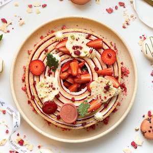 Christmas: Strawberry Spiral