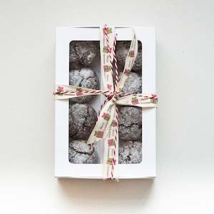 Christmas: Chocolate Crinkle Cookies