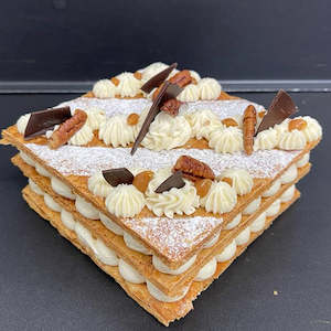 Christmas: Signature Mille-feuille - Vanilla, Salted Caramel and Pecan