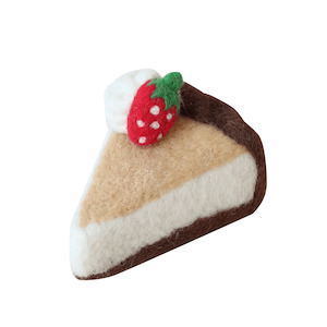 Toy: Juni Moon Cheesecake Slice