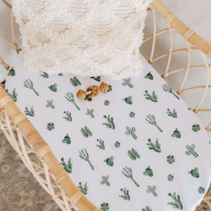 Snuggle Hunny Kids |  Bassinet Sheet / Change Pad Cover - Cactus