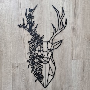 Nude Unpainted: Geometric Stag Wall Art Nude (UnPainetd)