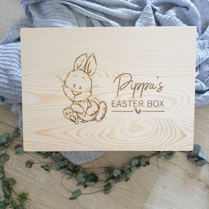 Souvenir: Personalised Easter Box Bunny