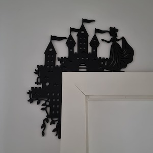 Souvenir: Princess Castle Door Trim