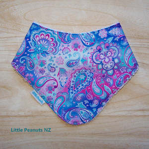 Paisley Dribble Bib