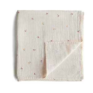 Mushie Organic Muslin Swaddle - Cherries