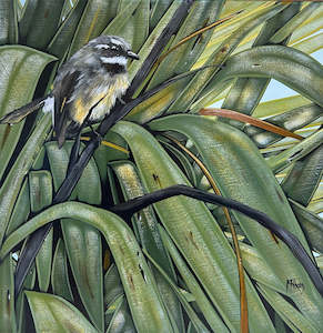 Fantail in Flax