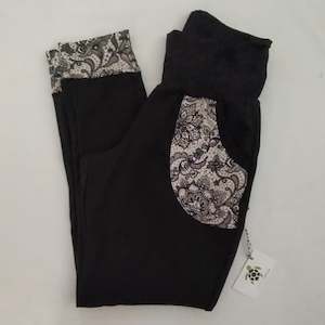 Baby wear: RTS Sz 18 *Woman's Joggers With Lace Print Pockets!