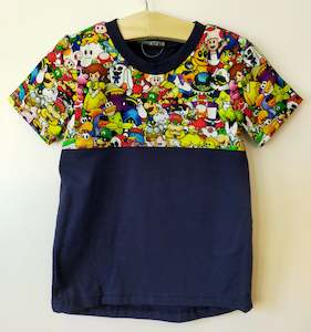 Baby wear: SALE Kids Tee Sz 4 Faces