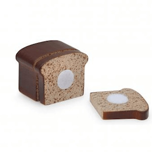 Gift: Erzi Wooden Bread to Cut