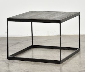 Damo side table