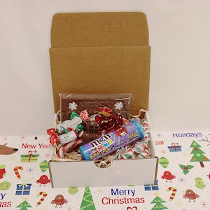 A simply sweet Christmas gift box