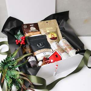 Gift: Gourmet Christmas Gift Box