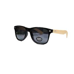 Gift: Sunglasses Malibu - Premium with Bamboo