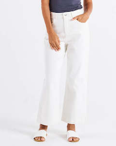 Betty Basics Winnie Jean White