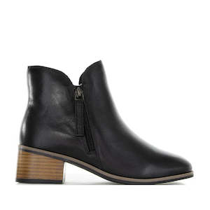 Fashion Footwear Sale: Le Sansa Oxley Black