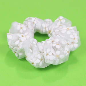 Handmade Scrunchie Sweet Daisy