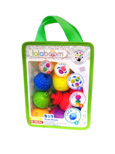 Toy: 28 PCS BEADS AND ACCESSORIES