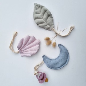 Baby wear: Linen Dummy Holder