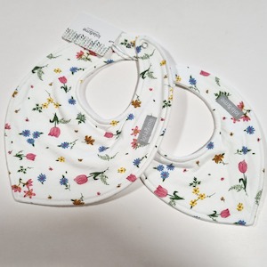 Baby wear: Organic Dribble Bib - Spring Floral