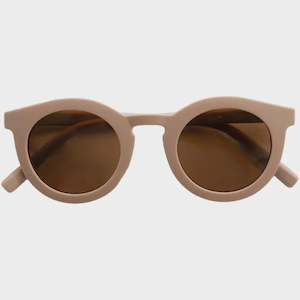 Accessories: Adult Polarised Sunglasses | V2