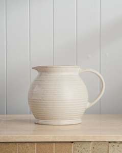 Robert Gordon | Round Jug Heirloom Collection | Snow