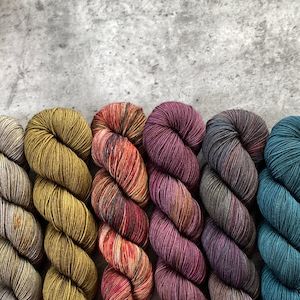 Yarnfloozy Machinist Merino Yak Nylon // 4ply