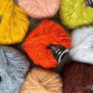 Sesia // Novecento Super Chunky Mohair // 14ply