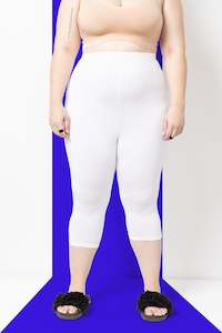 Clothing wholesaling: Outlet - 3/4 Leggings - White