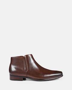 Shoe: JULIUS MARLOW KELSON - BROWN