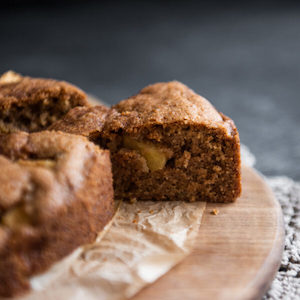 Products: Spicy Apple Cake Baking Mix