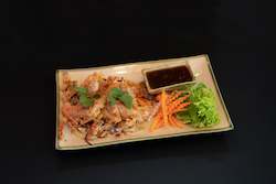 M33 - STIR FRY SOFT SHELL CRAB & TAMARIND SAUCE