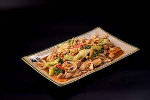 M36 - STIR FRIED SEASONAL VEGETABLES