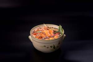 SS3 - VIETNAMSESE SWEET SOUR PRAWN SOUP