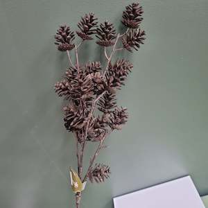 Flower: Mini Pinecone Spray