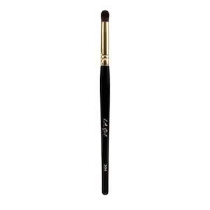 Makeup Brushes And Applicators: LA Girl Pro.Brush - 204 Domed Crease Brush