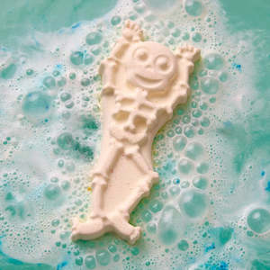 *FREE GIFT* DANCING SKELETON  Limited Edition LUSH Halloween Bath Bomb