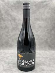 On Giants' Shoulders Pinot Noir 2019ãããã©ã12æ¬…